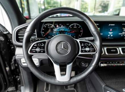 Mercedes-Benz - GLS