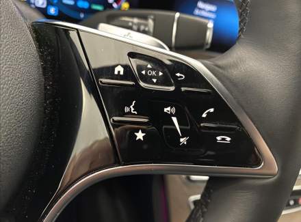 Mercedes-Benz - E-class