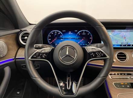 Mercedes-Benz - E-class