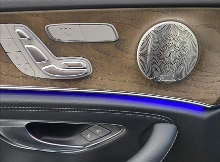 Mercedes-Benz - E-class