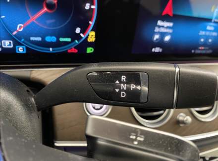 Mercedes-Benz - E-class