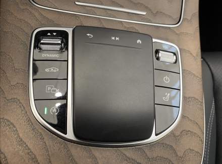 Mercedes-Benz - E-class