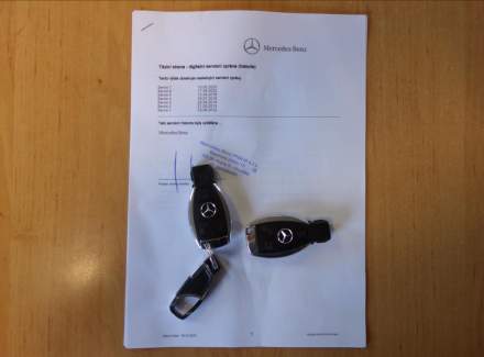 Mercedes-Benz - C-class