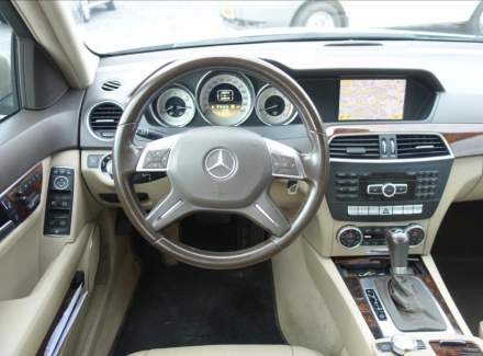 Mercedes-Benz - C-class