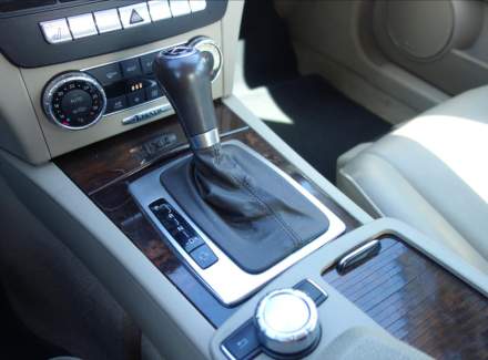 Mercedes-Benz - C-class