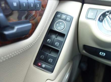 Mercedes-Benz - C-class