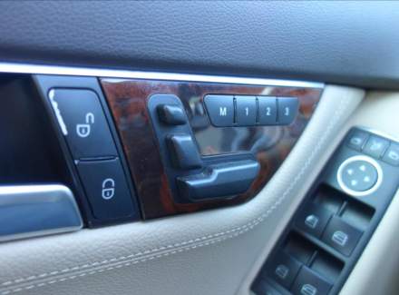 Mercedes-Benz - C-class