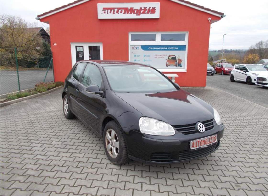 Volkswagen - Golf
