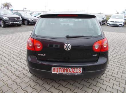 Volkswagen - Golf