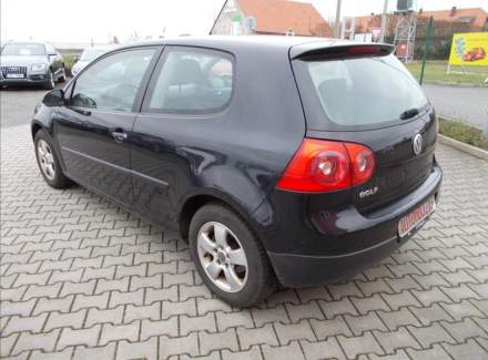Volkswagen - Golf