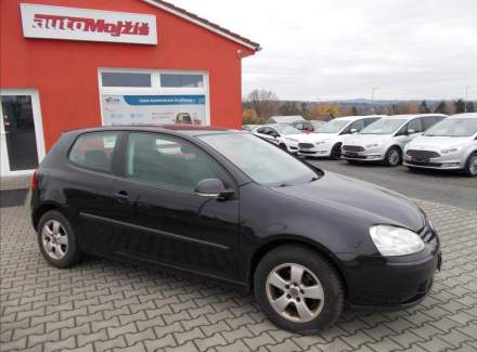 Volkswagen - Golf