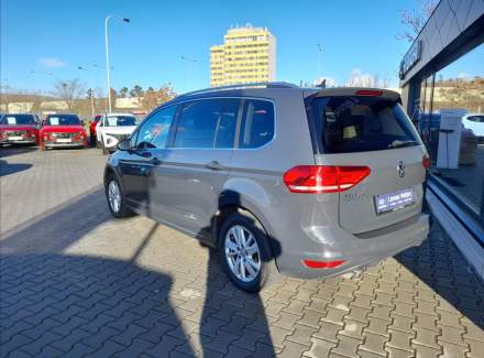 Volkswagen - Touran