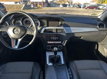 Mercedes-Benz - C-class