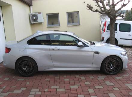 BMW - M2