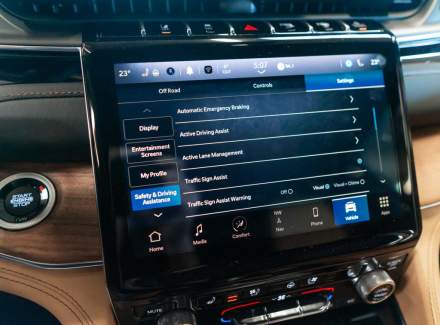 Jeep - Grand Cherokee