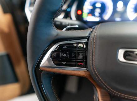 Jeep - Grand Cherokee