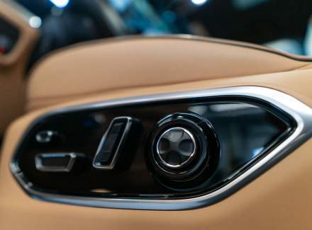 Jeep - Grand Cherokee