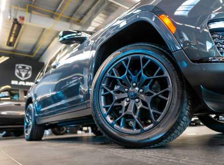 Jeep - Grand Cherokee