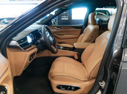 Jeep - Grand Cherokee