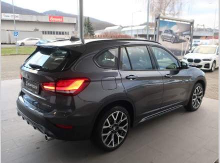 BMW - X1