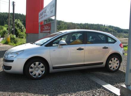 Citroën - C4