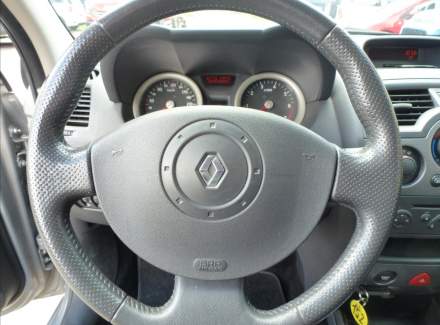 Renault - Megane