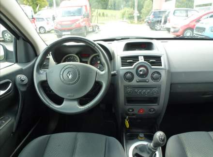 Renault - Megane