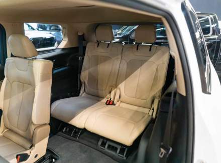 Jeep - Grand Cherokee