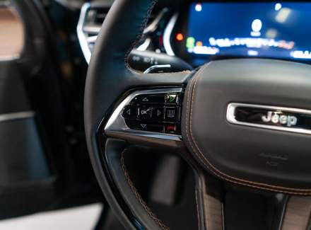 Jeep - Grand Cherokee