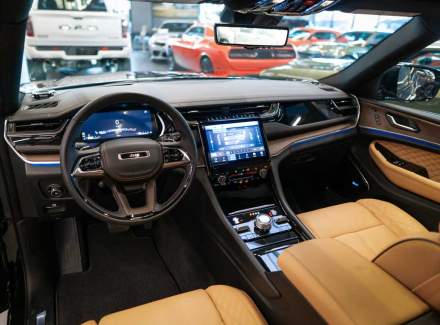 Jeep - Grand Cherokee