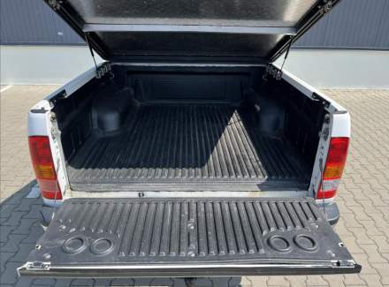 Toyota - Hilux