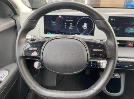 Hyundai - IONIQ 5