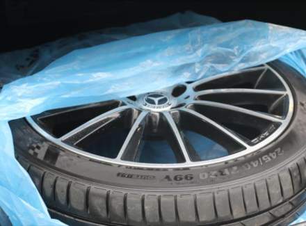 Mercedes-Benz - S-class