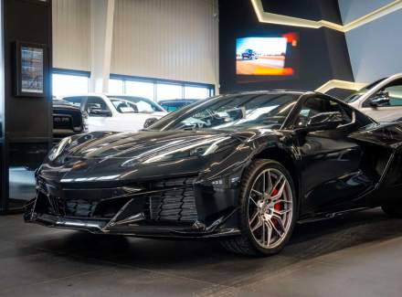 Chevrolet - Corvette