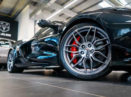 Chevrolet - Corvette