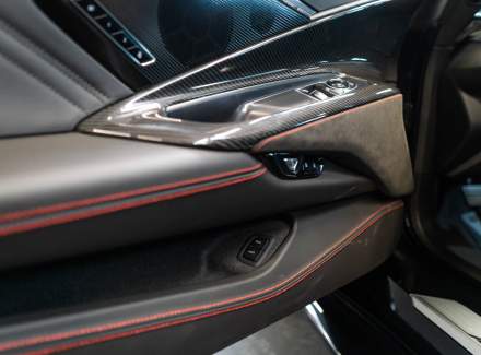 Chevrolet - Corvette