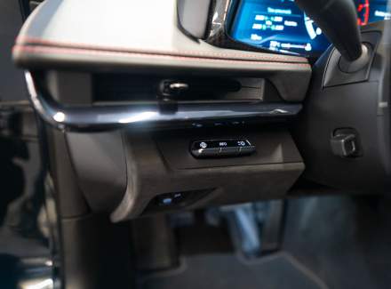 Chevrolet - Corvette