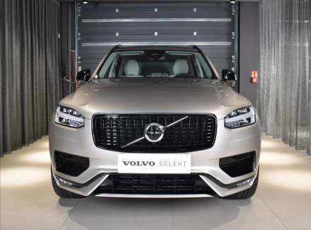 Volvo - XC90