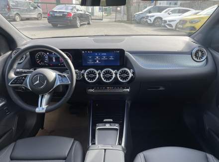 Mercedes-Benz - B-class