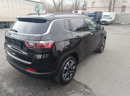 Mercedes-Benz - B-class