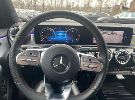 Mercedes-Benz - CLA