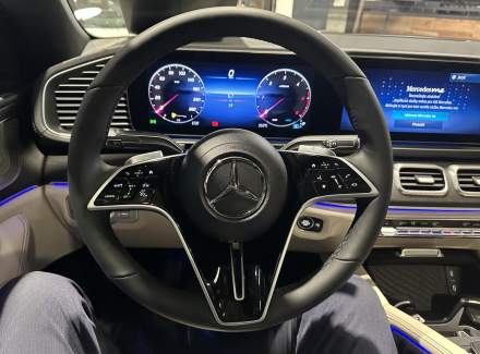 Mercedes-Benz - GLE