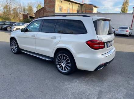 Mercedes-Benz - GLS