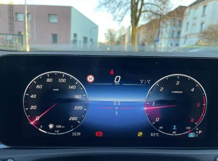 Mercedes-Benz - A-class