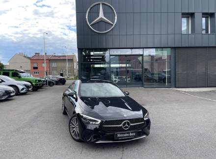 Mercedes-Benz - CLA