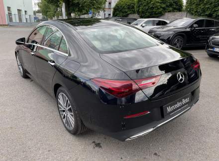 Mercedes-Benz - CLA