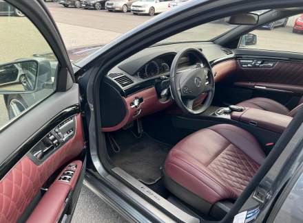 Mercedes-Benz - S-class