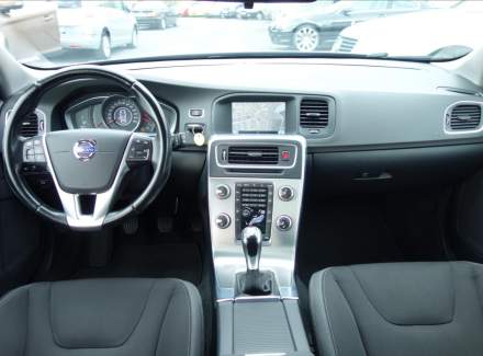Volvo - V60
