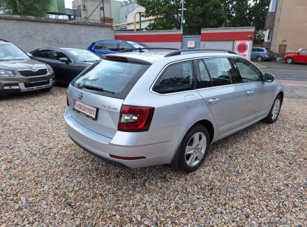 Škoda - Octavia