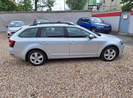 Škoda - Octavia